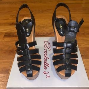 Adorable Wedges Never Worn